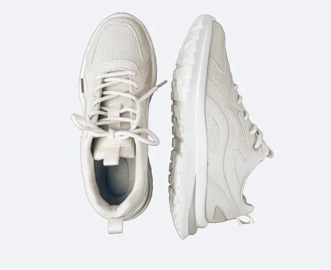 One Pair Off White Shoe For men